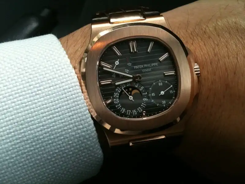 patek_image.2106543.webp