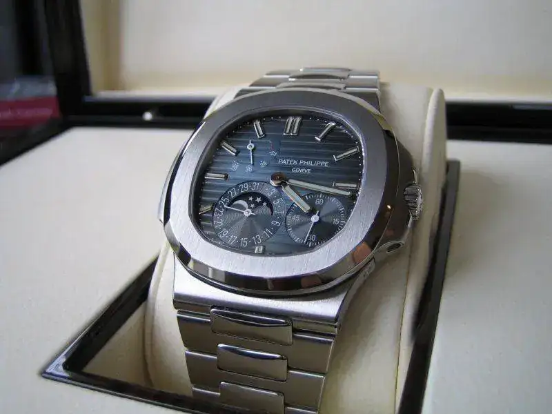 patek_image.2871688.webp