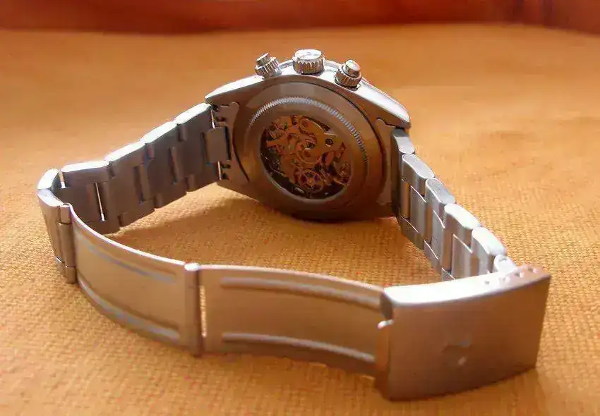 PC200009.webp
