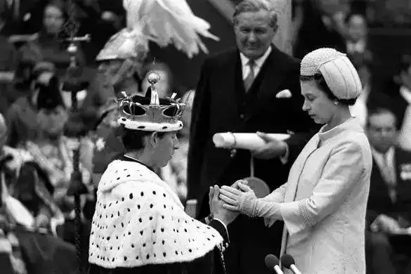 PD1958120@1969--Britain%27s-Queen-2842.webp