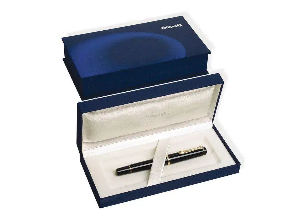 Pelikan-Fountain-Pen-Souveran-M400-Black-985499-4.webp