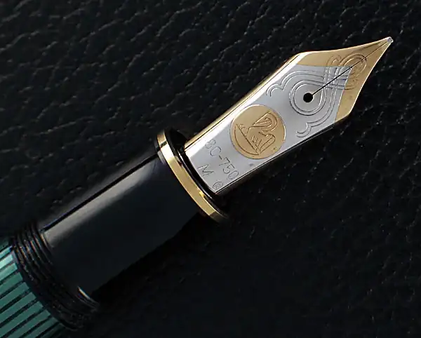 Pelikan1000_07.webp