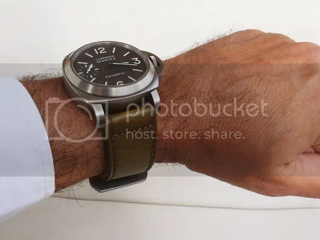 PeterGunny4_zpsbcf29871.webp