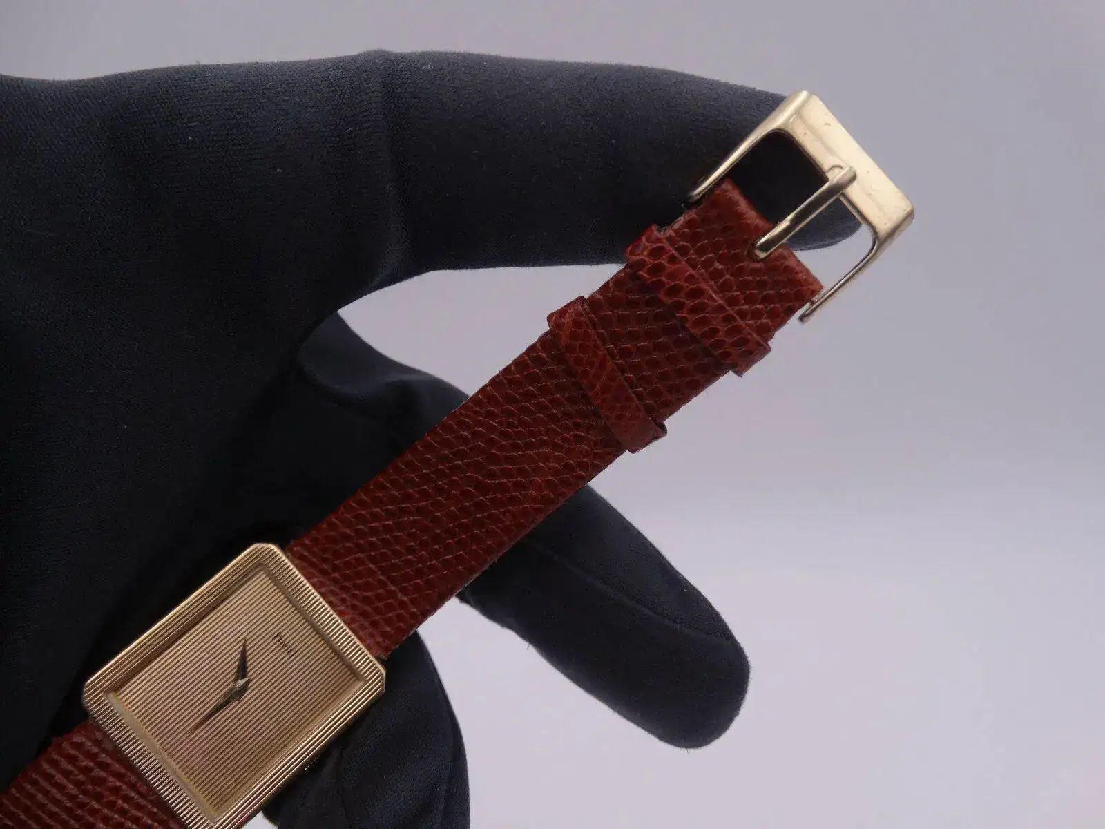 Piaget Classic 09780.JPG