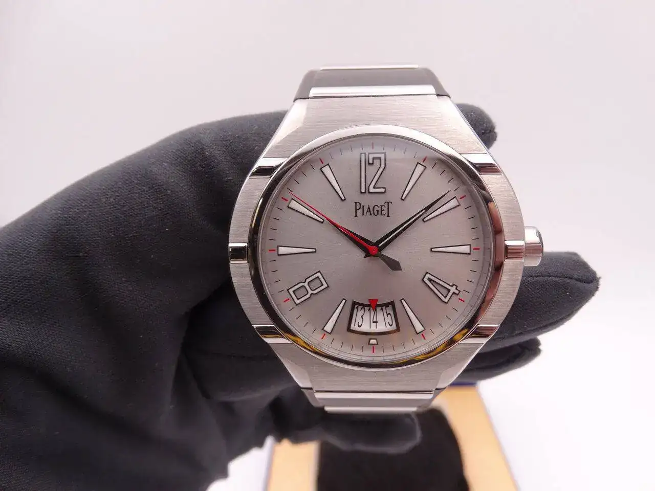 Piaget Polo FortyFive Titanium 01229.JPG