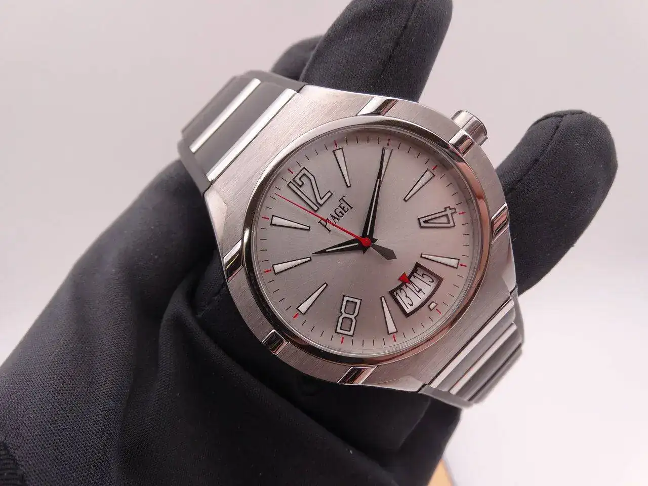 Piaget Polo FortyFive Titanium 01241.JPG