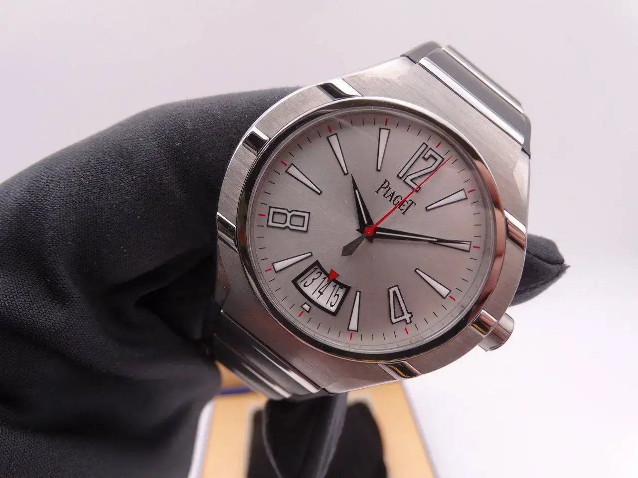 Piaget Polo FortyFive Titanium 01242.JPG