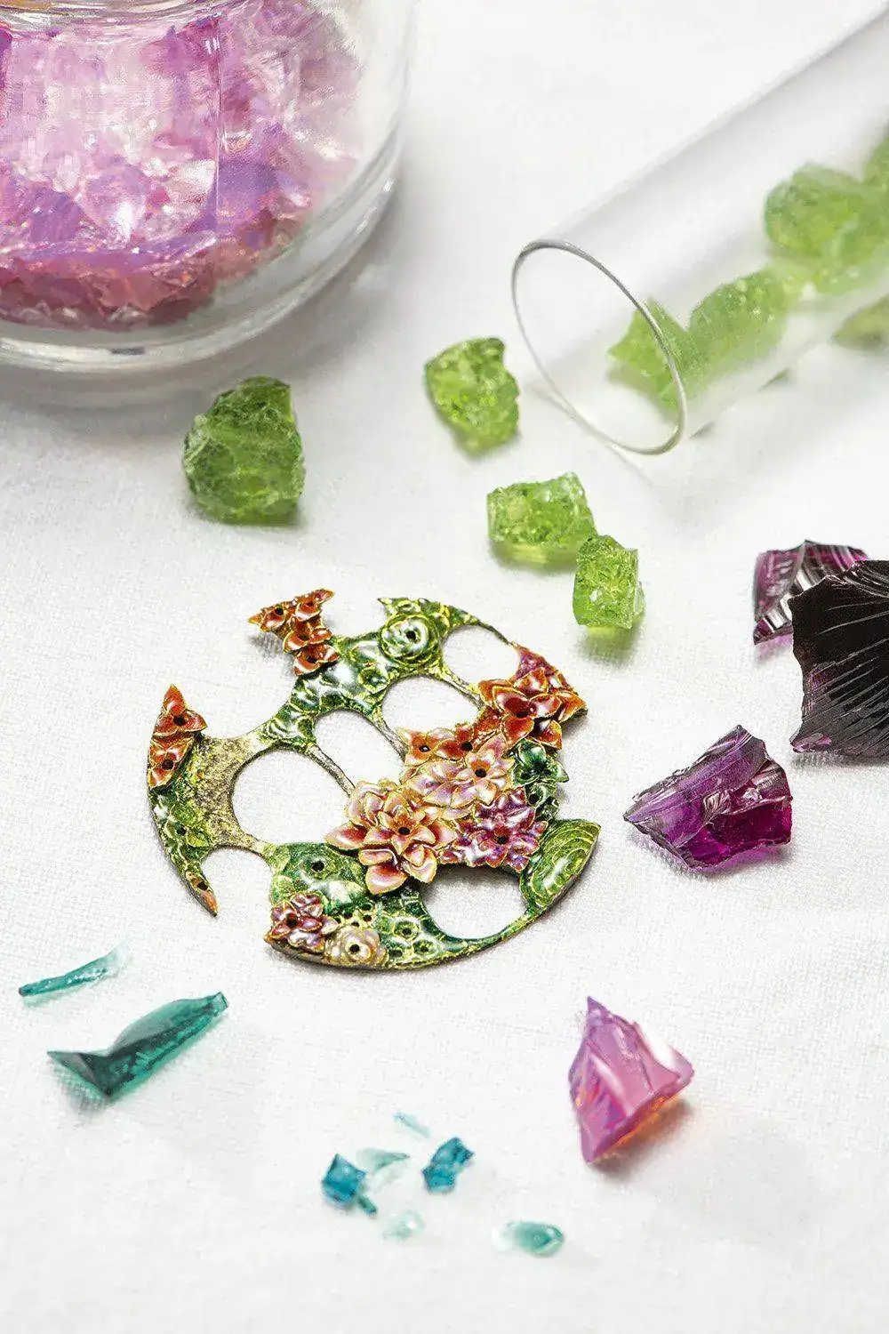 Piaget_Altiplano_Rose_Bouquet_Glyptic_Enamel_3.jpg