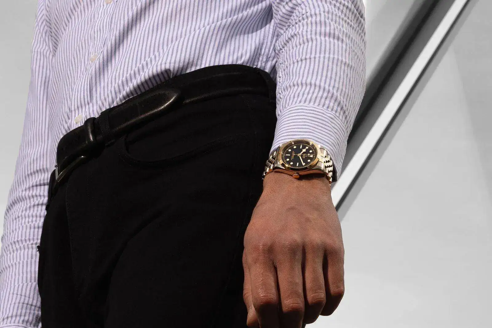 PICTURES-BLACK-BAY-31-36-39-41-S-G-Lifestyle-HR-TUDOR-2022-S38-0728_HR.webp