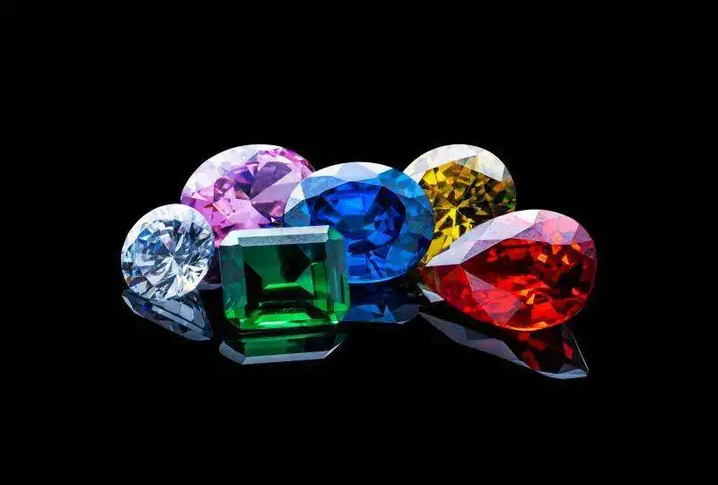 piedras-preciosas-joyeria.jpg