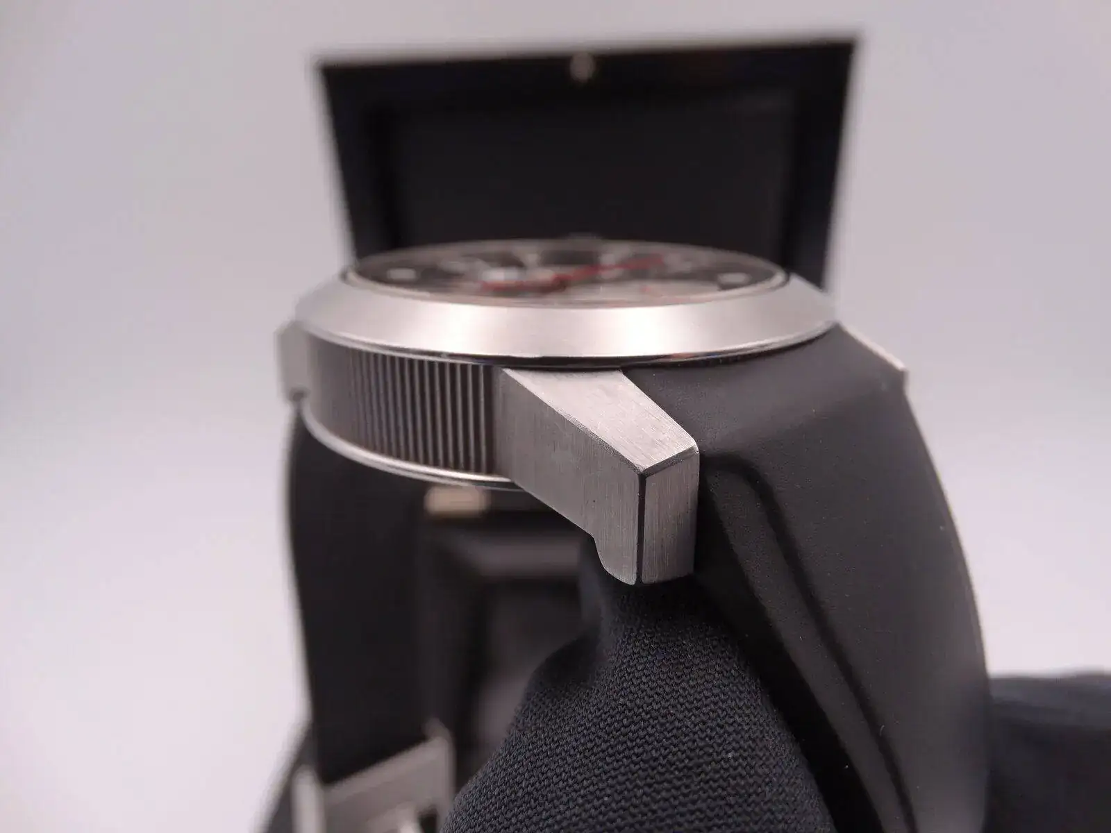 Pierre Kunz Spirit of Challenge Retrograde G018 Sport 6476.webp