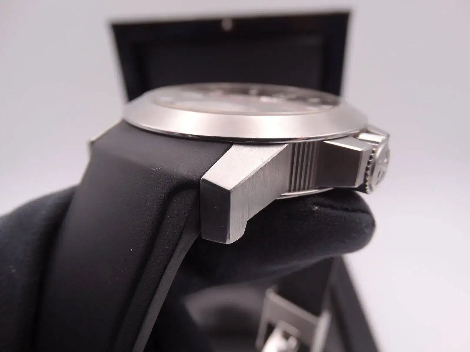 Pierre Kunz Spirit of Challenge Retrograde G018 Sport 6477.webp