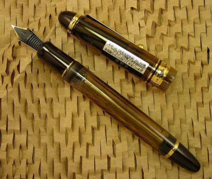 Pilot Custom 823_DSCN6849.webp