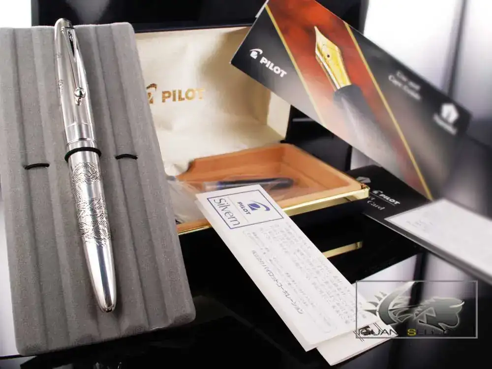 Pilot-Dragon-Sterling-Silver-Fountain-Pen-60211-10.webp
