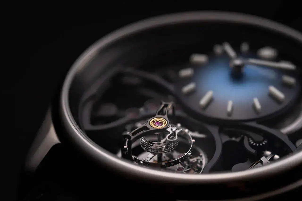 Pioneer Cylindrical Tourbillon.jpg