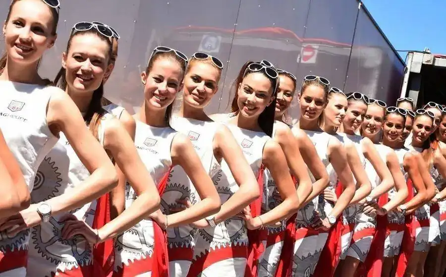 pit ladies monaco.webp