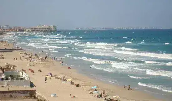 playa-limpia.webp