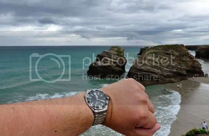 PlayadelasCatedrales0101.webp