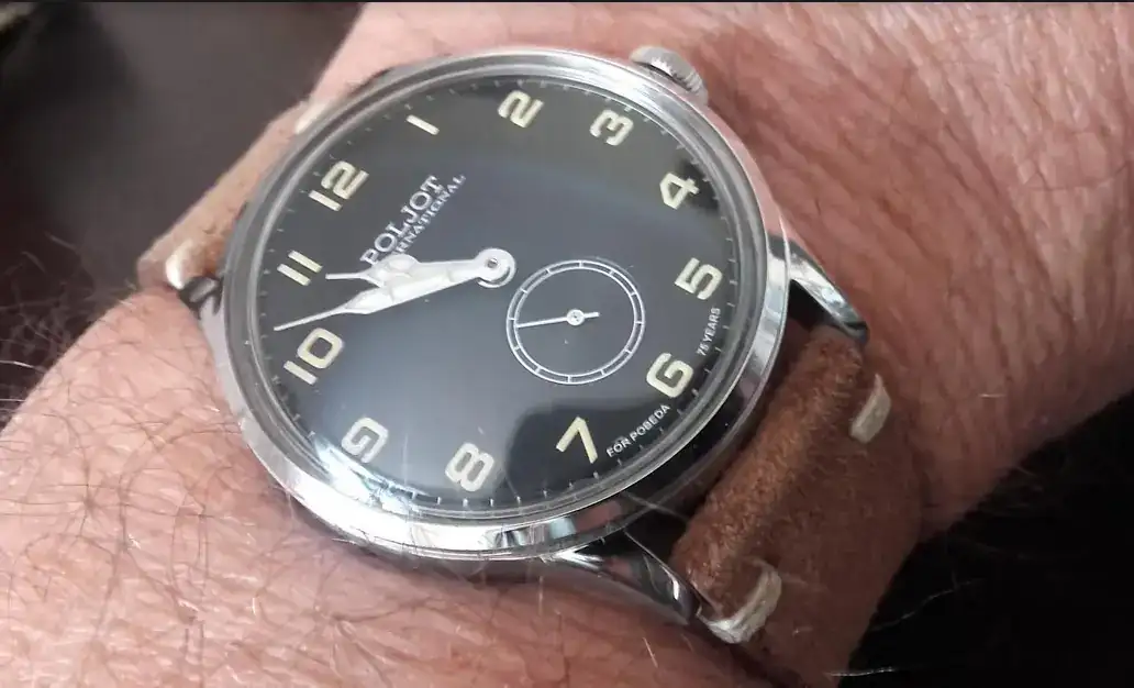 Poljot wrist.webp