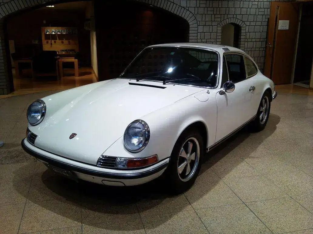porsche-901.webp