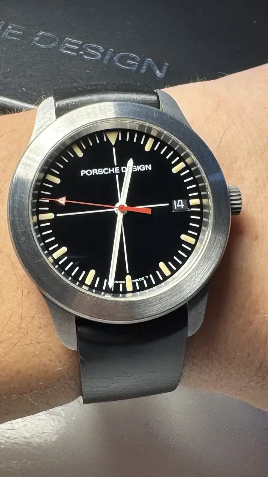 PORSCHE DESIGN P10.webp