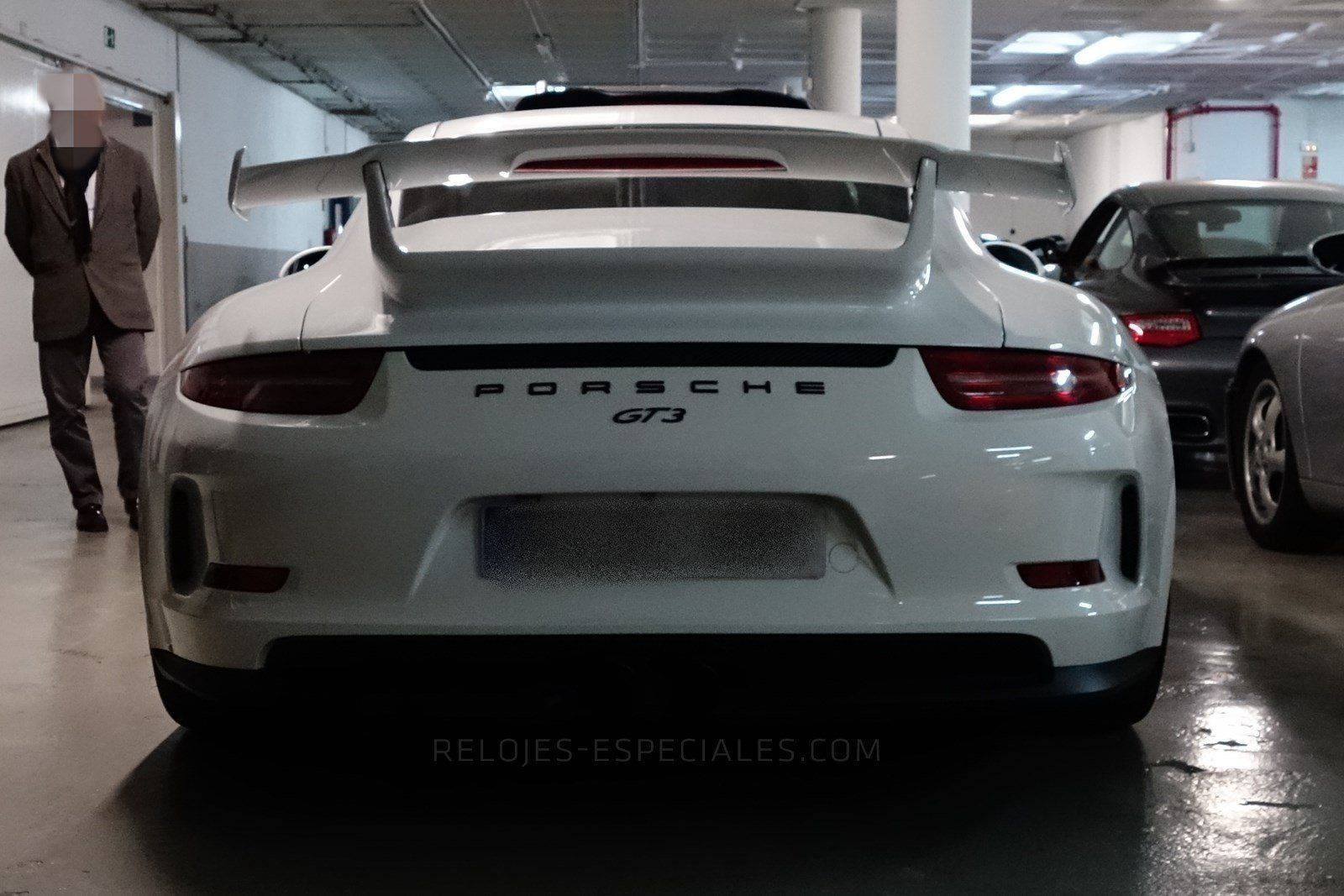 Porsche-GT3-Back.jpg