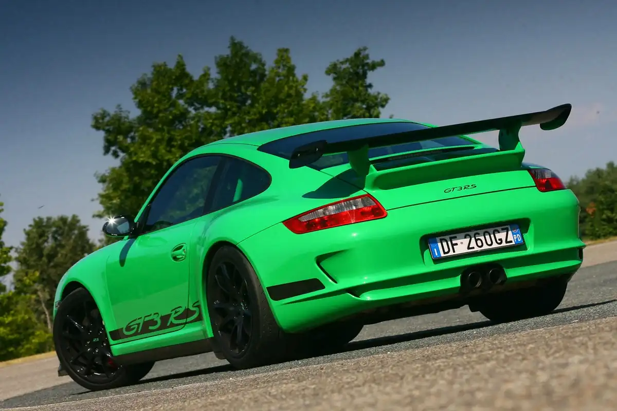 porsche_911_gt3_motorauthority008.webp