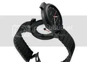 Porsche_Design_2-300x212_zps53bn8qta.webp