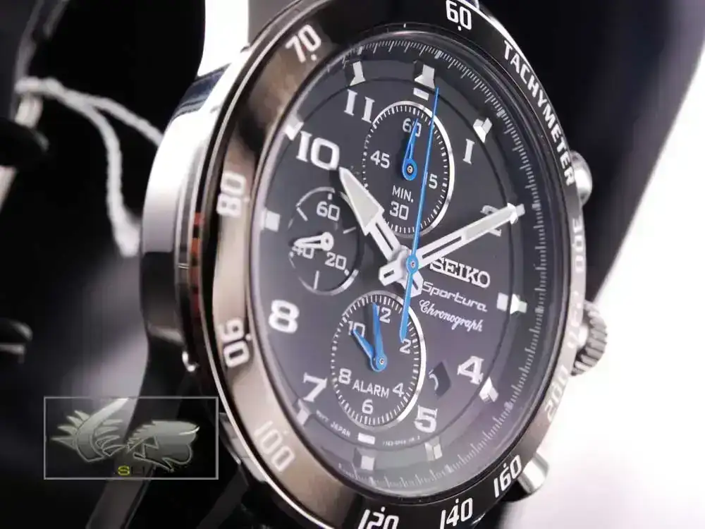 portura-Alarm-Chronograph-SNAE79P1-7T62-SNAE79P1-2.webp