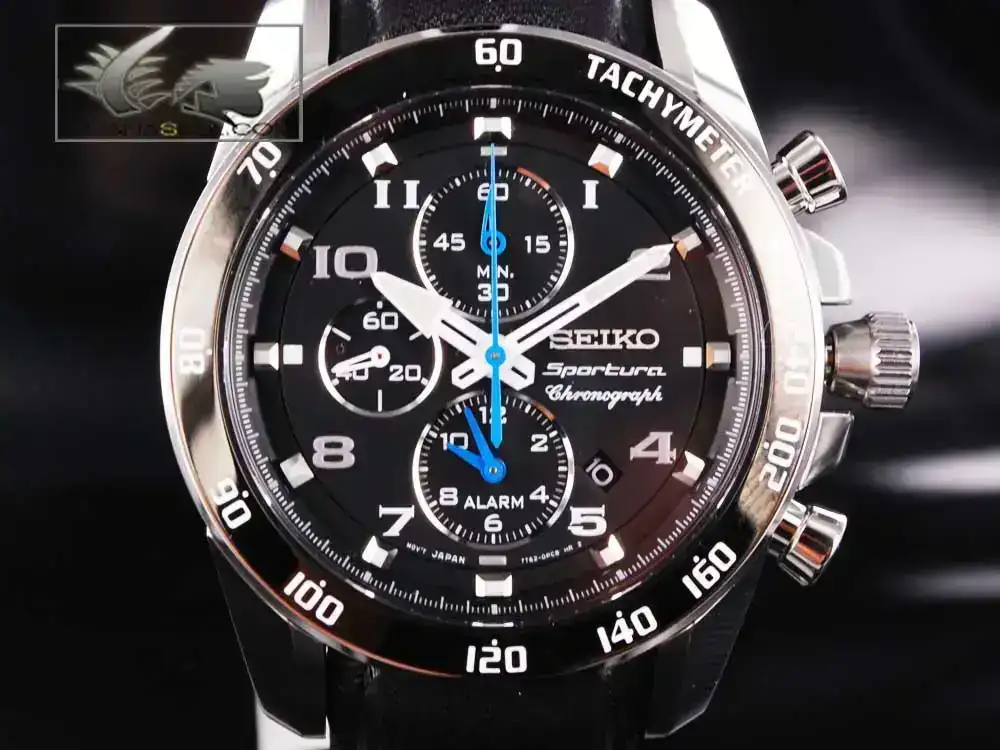 portura-Alarm-Chronograph-SNAE79P1-7T62-SNAE79P1-3.webp