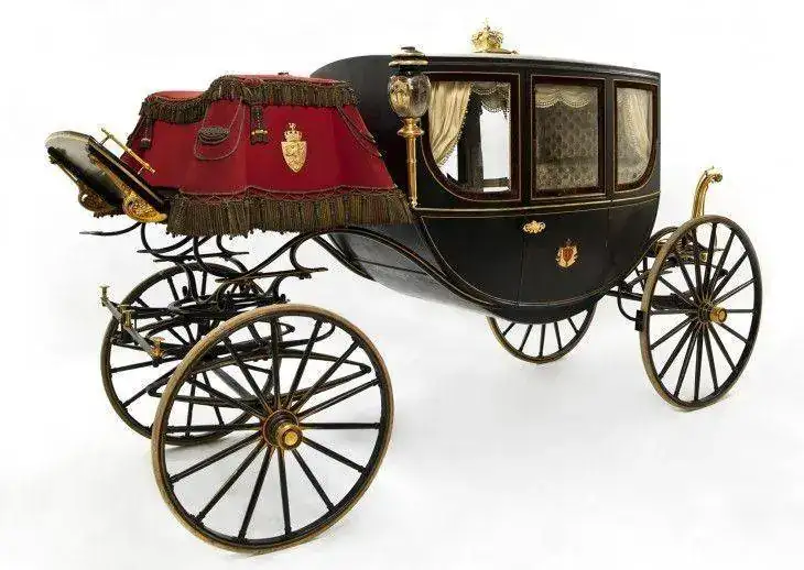 Pretty Data_ Norway – Part III The Coronation.jpg