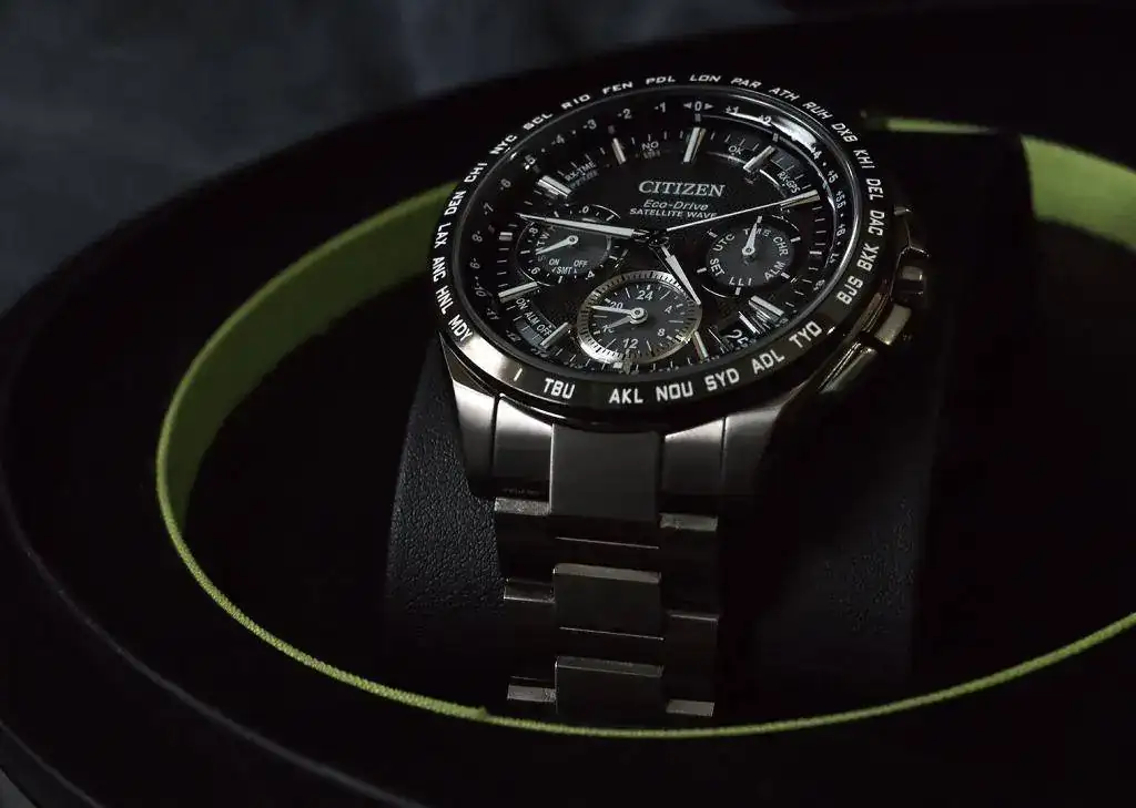 Principal Caja 11 Abierta.webp