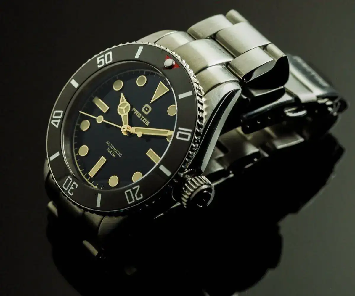 PROTOS%2BDive%2BWATCH.webp