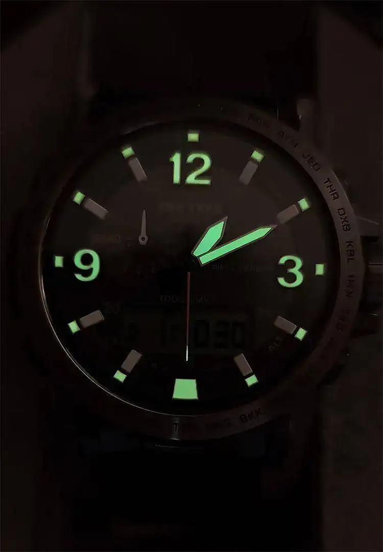 ProTrek Lúme.jpg