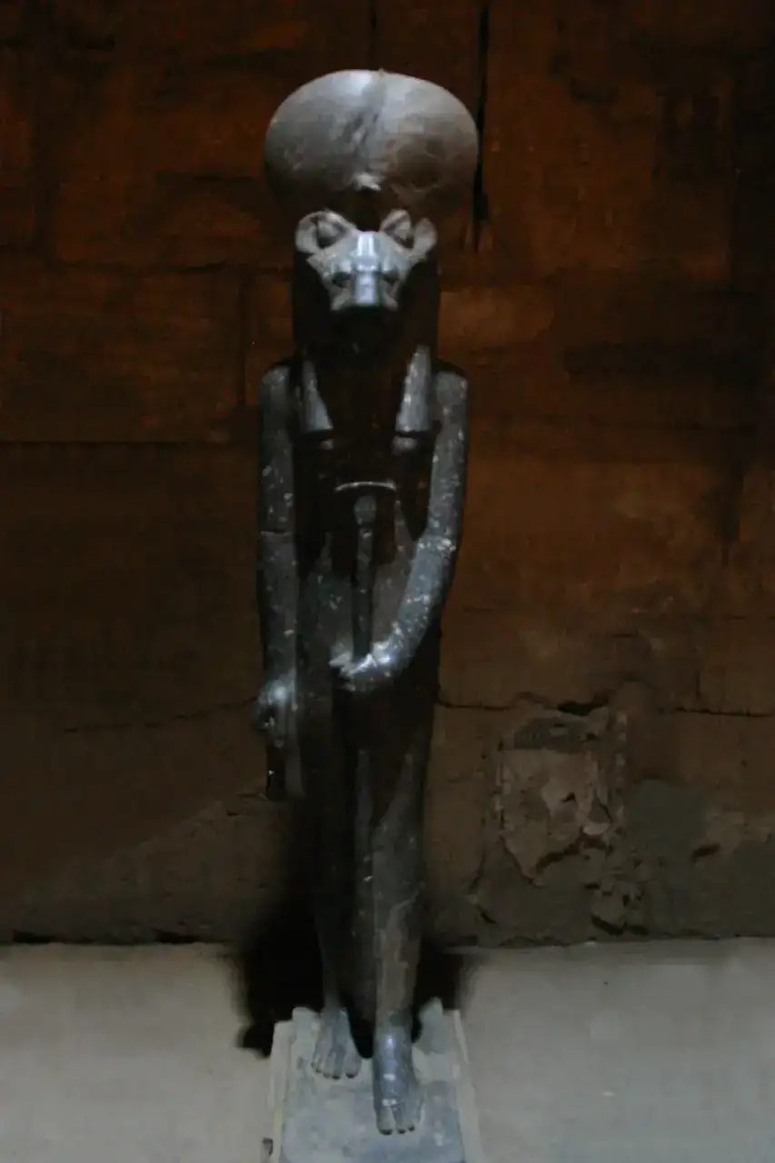 PtahTemple-Karnak-Sekhmet_statue_chapel-2.webp