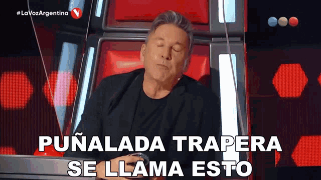 punalada-trapera-se-llama-esto-ricardo-montaner.gif