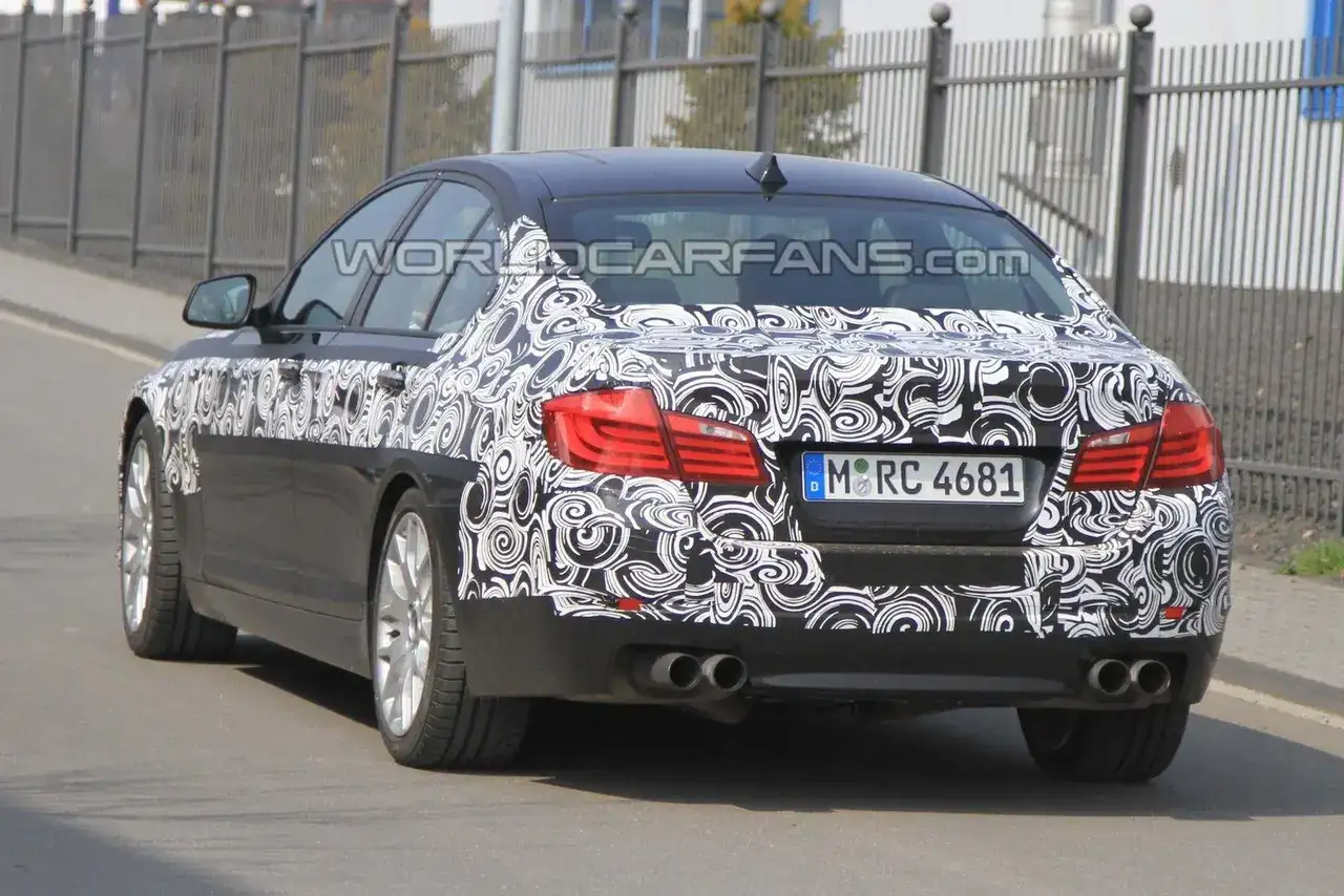 pyshot-encore-la-BMW-M5-F10-moins-maquillee-177630.webp