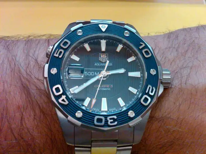 quaracer-500m-auto-blue-fortis-chrono-tagaquaracer.webp