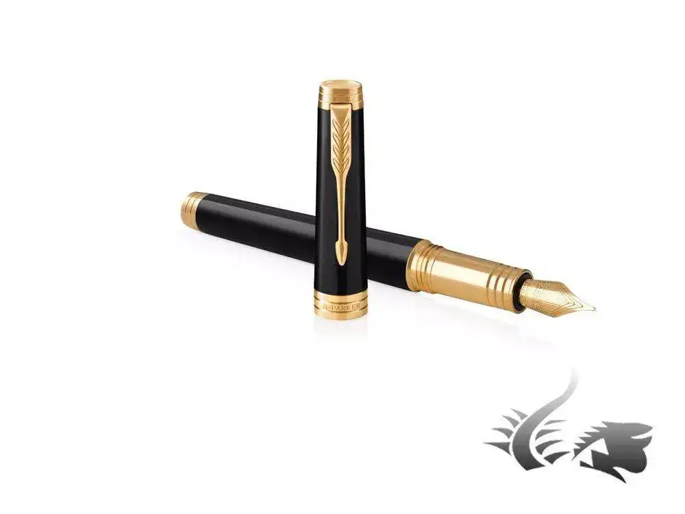r-Premier-Fountain-Pen-Lacquer-Gold-Trim-1931410-3.webp