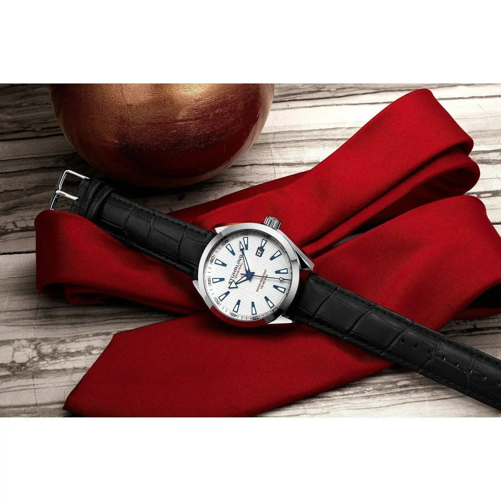r-Strap-Watch-0bb9970a-9040-4a03-bb4d-1c1d849c81ad.webp
