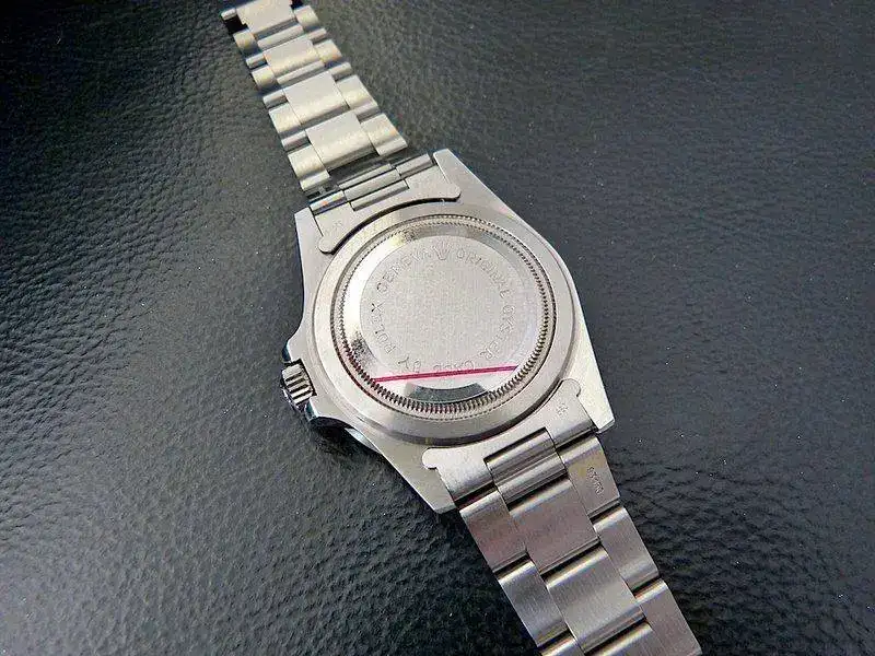R4JWCu.webp