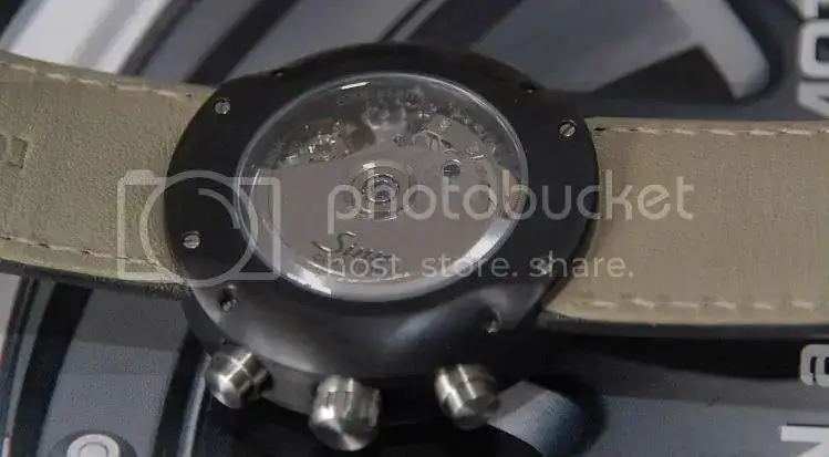 r8chrono3.webp