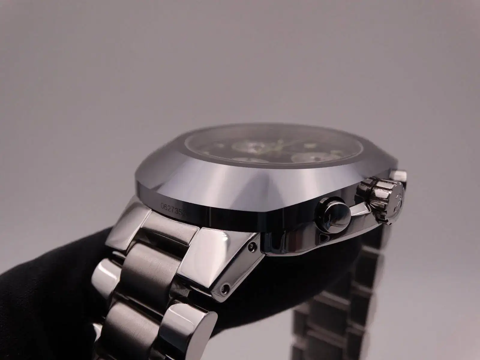 rado chronograph quartz 9435.webp