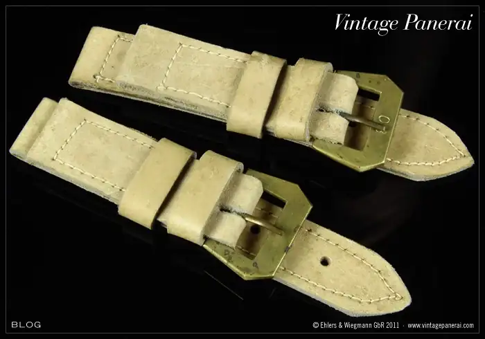 Rahmen_Bild_2011_spare_strap.webp