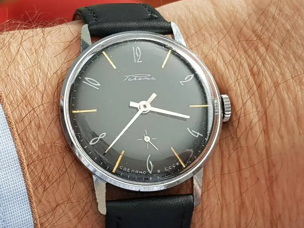 raketa mod 593041 negro.webp