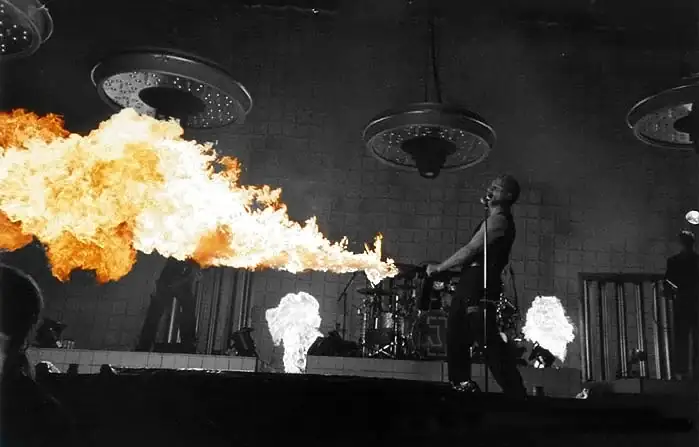 Rammstein_feuer.webp
