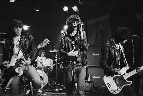 ramones_live.webp