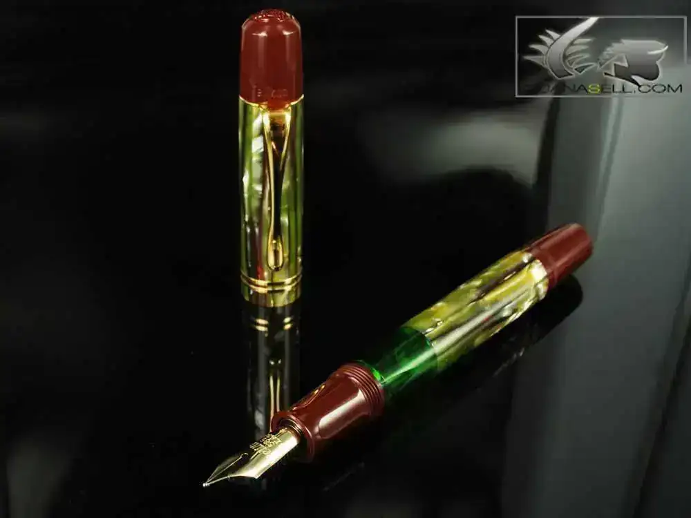 ran-101N-Tortoiseshell-brown-Fountain-Pen-983619-1.webp