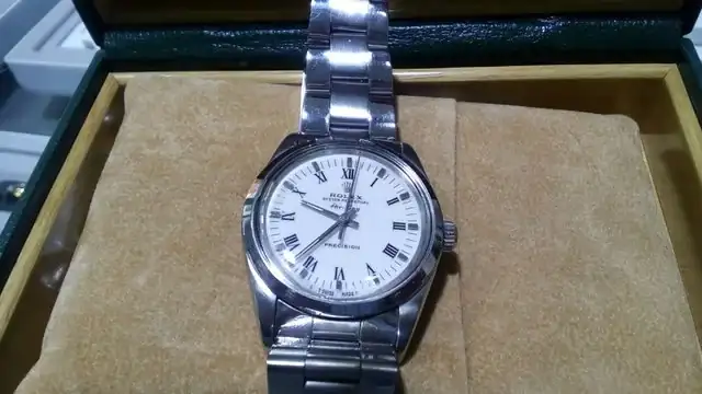 RbwtxYJl.webp