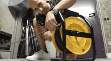 recoger-cable.gif